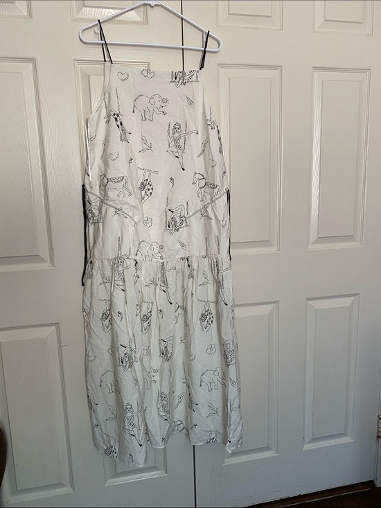Bimba Y Lola Dresses & Skirts - Bimba Y Lola LIMITED edition Dress with Animal Sketch Print Size M/ L